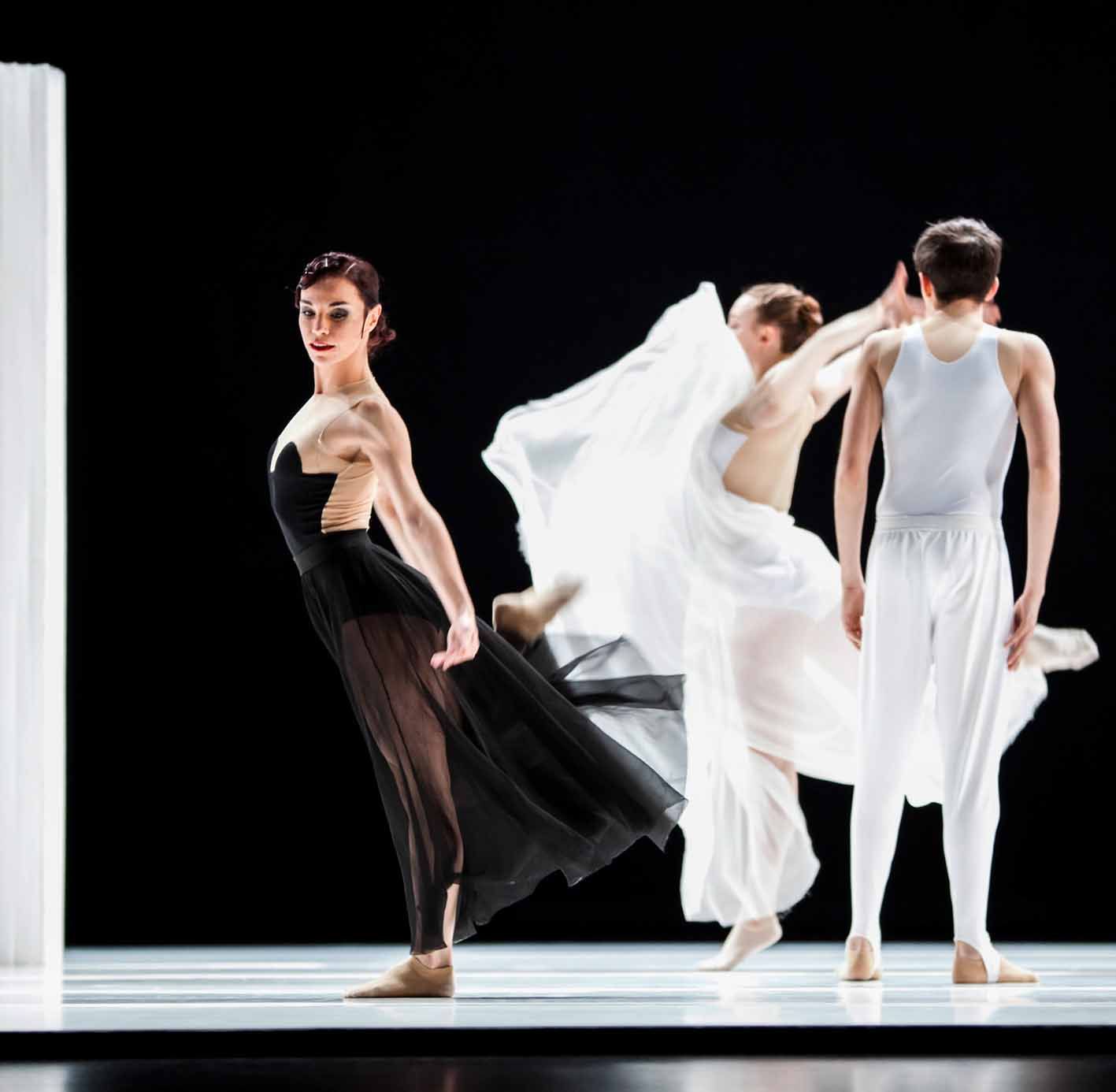 Titoyaya Dansa bailará su ‘CARMEN.maquia’ mañana en el Teatro Principal de Zaragoza con ‘Danza a Escena’
